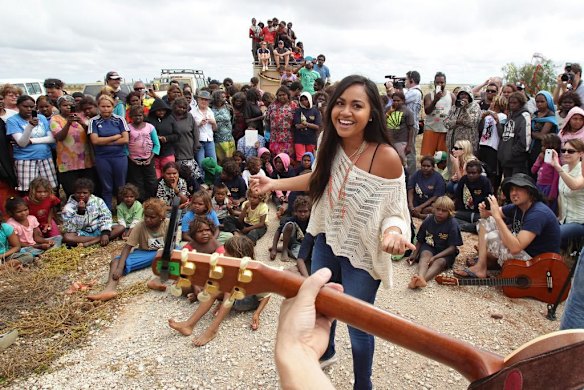 Jessica Mauboy performing at Watson on The Nullabor Plain in South Australia for children from Oak Valley Aboriginal School. The concert in Watson is the highlight of many performances across Australia on the Indian Pacific Outback Christmas Train. 