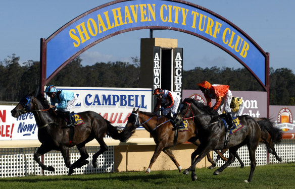Punter's haven: Racing returns to Nowra on Sunday for a seven-race card.