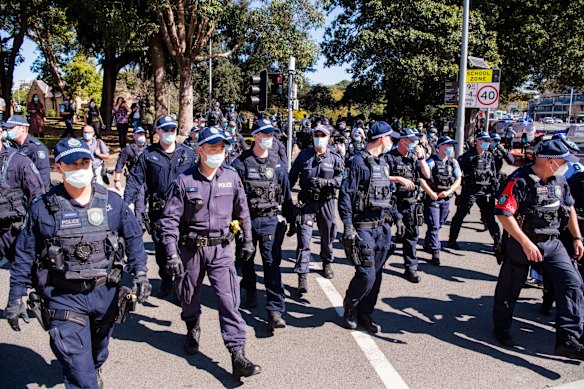 A large police presence at a planned anti-lockdown rally in Sydney.