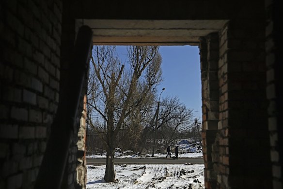 A sunny day in Avdiyivka - home to one of Europe's largest Coke plants in the Donbas Region.
