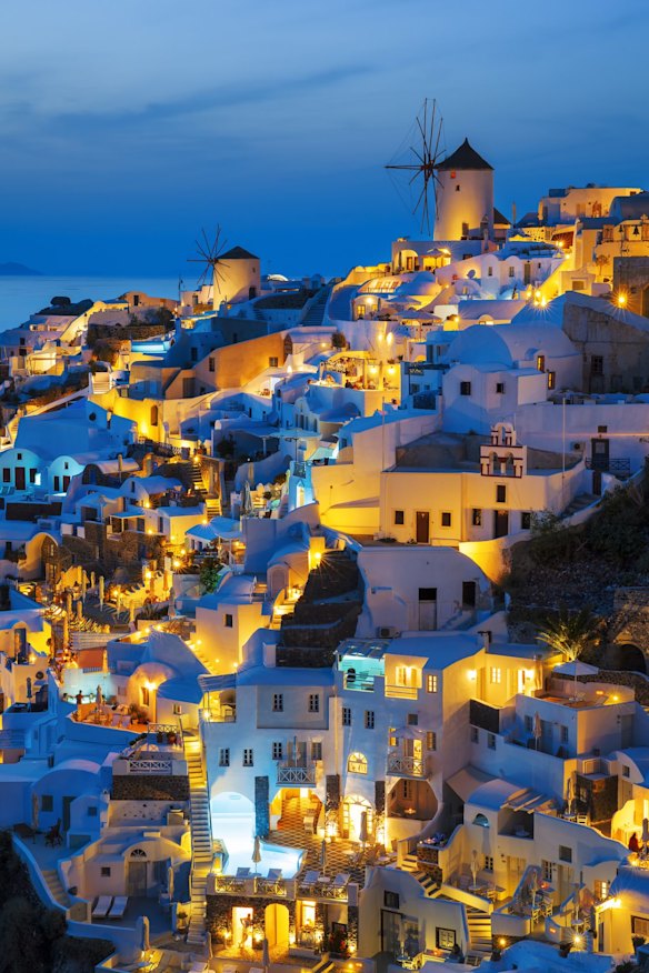 The world's top 10 places that are better at night