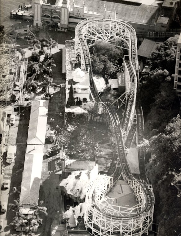 Luna Park Ghost Train fire 9 June 1979.