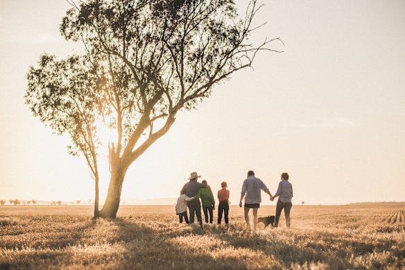 The Bonner family live on a property near Breeza, over an hour from Tamworth. The younger three children are at primary school not too far away. The oldest son Max goes to boarding school at Farrer Agricultural High School in Tamworth, one of three public boarding schools in NSW.
