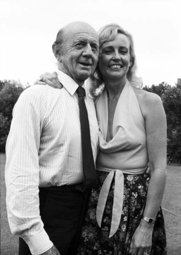 Sir William McMahon with wife Sonia after announcing his retirement at his house in Bellevue Hill on 4 January 1982.