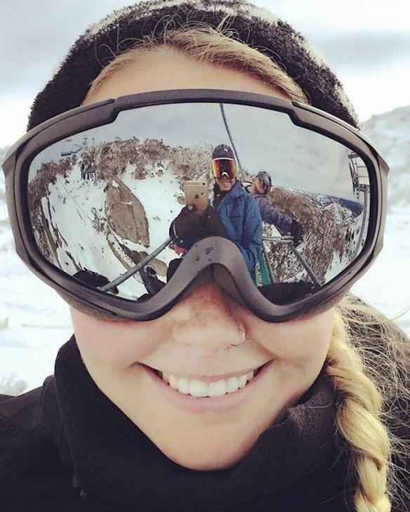 FINALIST: Snow selfie.