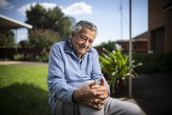 Santo "Sma" Celi, 89 yrs, was rescued from his sinking car, at Wisemans Ferry in the middle of the night by a passerby, after he tried to escape his cabin in rising floodwaters.