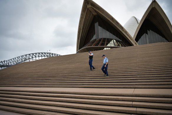 The Opera House on New Years Eve. All of the Sydney Harbour foreshore has been locked down to prevent the further spread of COVID-19.