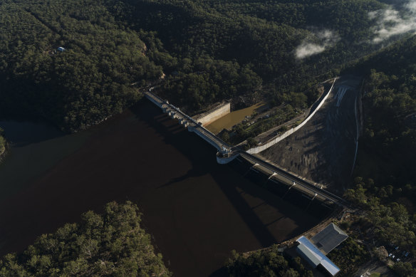 An aerial view of the current Warragamba Dam Wall that the NSW government is seeking to raise by as much as 17 metres, potentially flooding thousands of hectares including many Indigenous cultural sites.