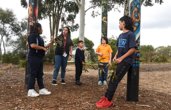Reservoir East Primary School prep teacher Alinta Williams with students.