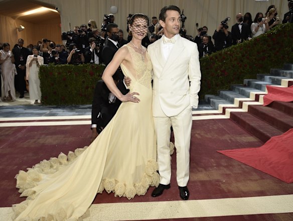 Claire Danes, left, and Hugh Dancy.