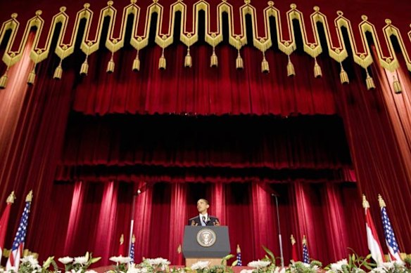 Barack Obama speaks in the Grand Hall of Cairo University.