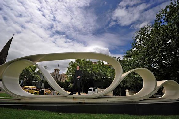 Mark Holsworth who blogs about Melbourne Sculpture. Pictured at the  "Great Petition" by Susan Hewitt and Penelope Lee.