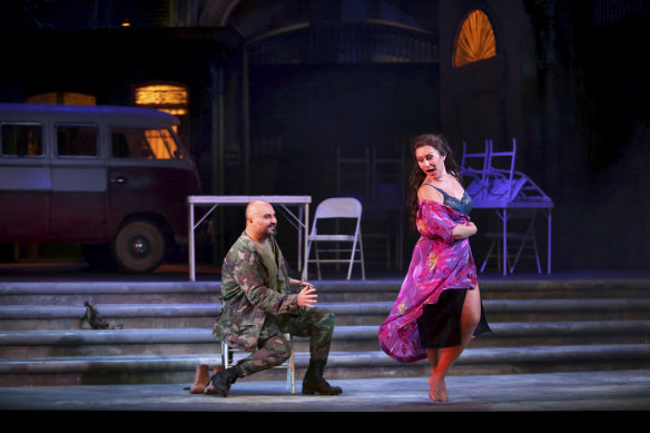  Opera Principals Veronica Simeoni and Roberto Aronica perform the lead roles in a dress rehersal of Opera Australia's 'Carmen' at the Sydney Opera House. 
