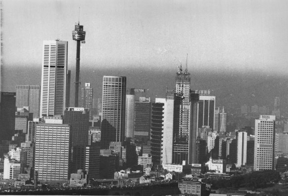 Sydney, shrouded in smog, on June 7, 1979.