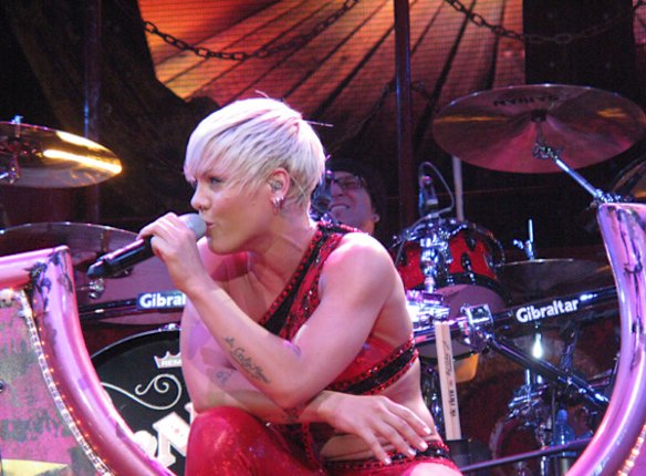 Pink plays in Brisbane
