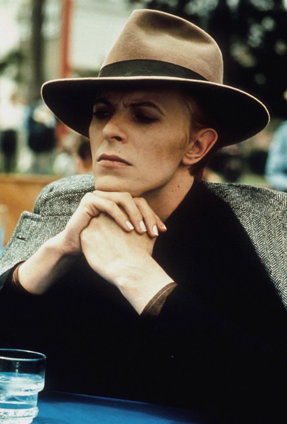 David Bowie in Nicolas Roeg's 1976  film 'The Man Who Fell To Earth'