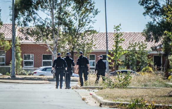 ACT police officers at Hall Best Lane, Gungahlin investigate the suspicious death of a 56-year-old man. 