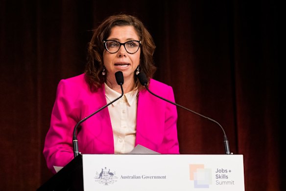 Minister for Families and Social Services Amanda Rishworth.