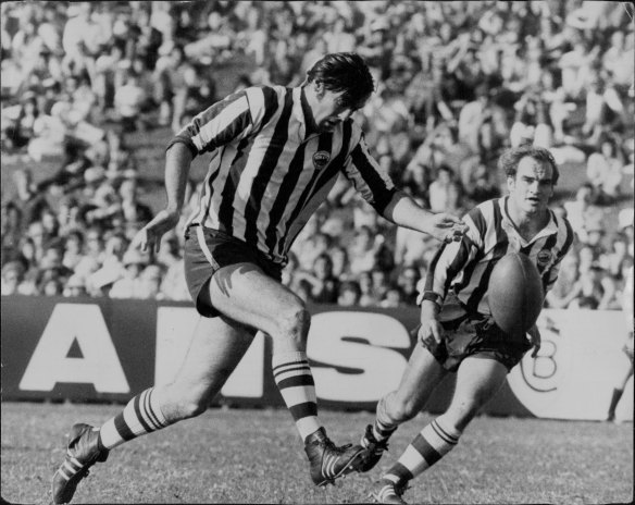 Bill Ashurst displays his kicking skills in a match against Canterbury in 1975