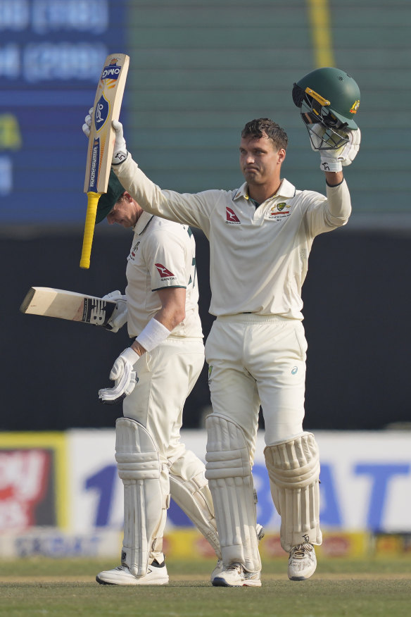 Alex Carey has his second Test century. 