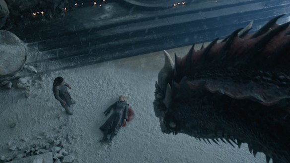 Drogon surveys the scene of Daenerys' death.