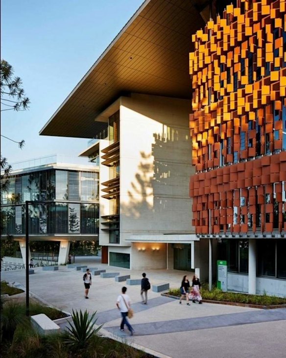 University of Queensland's new Advanced Engineering Building