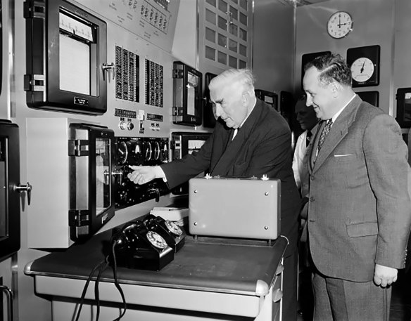 Prime Minister Menzies launches Australia’s first nuclear reactor,  HIFAR, on April 18, 1958.