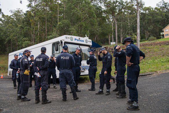 Police prepare for a large-scale forensic search.