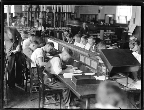 Workers in the GPO telegraph room, December 21, 1932.