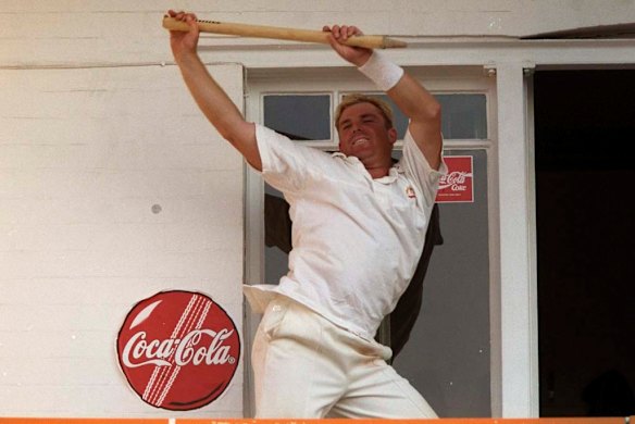 Body language: Shane Warne celebrates victory over England in the Fifth Ashes Test Match at Trent Bridge.