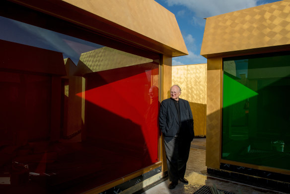Murcutt's MPavilion continues his exploration with light in the Australian Islamic Centre.