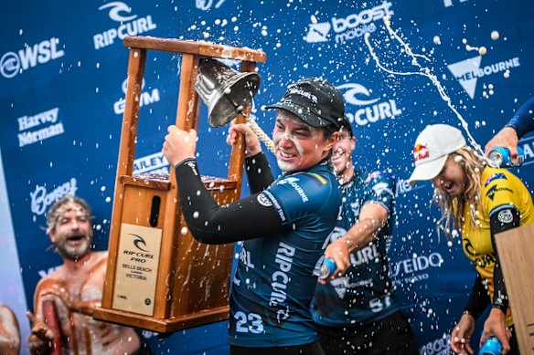 Tyler Wright rings the rell after winning back-to-back Rip Curl Pro titles.