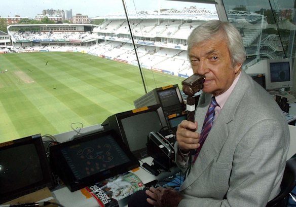 Grey suit brought to life by one of his wardrobe of pink shirts, at Lords in 2004.