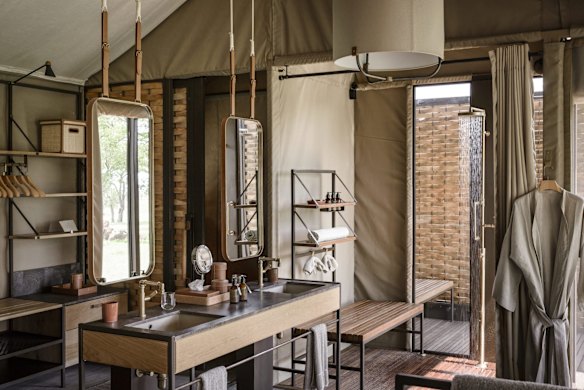 Singita Sabora Tented Camp, Serengeti, Tanzania. 