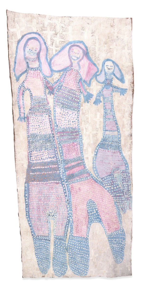 Eunice Djerrknu Yunupinu, 'Me and my sisters'. Natural pigments and recycled print toner on bark (Eucalyptus tetradonta), 180 x 86 cm. © the artist. Sitter: Djerrknu Yunupinu.
