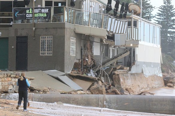 The Beach Club Hotel, at Collaroy. 6 June 2016