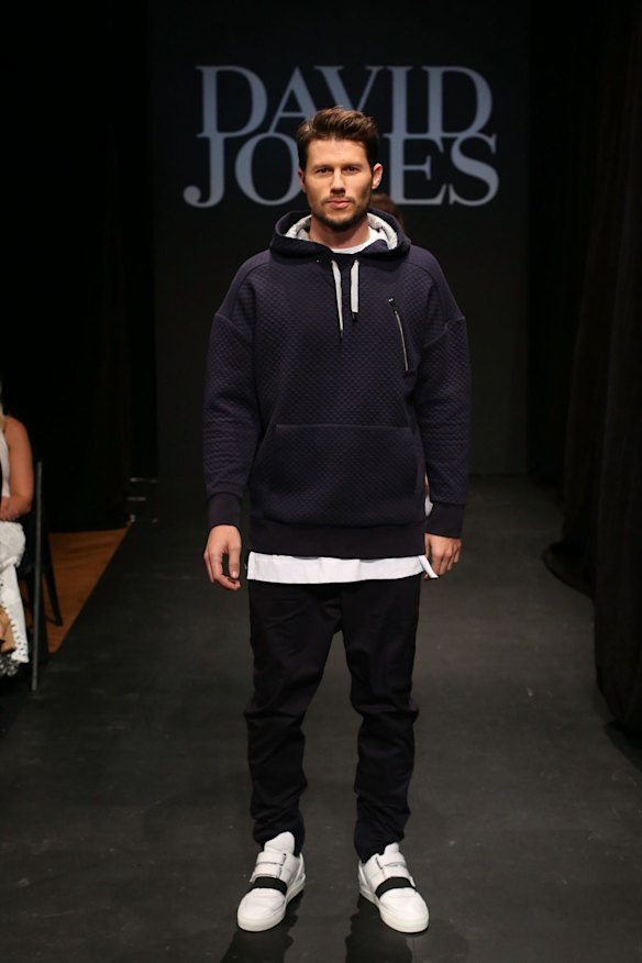 Jason Dundas showcases designs by Strateas Carlucci. 