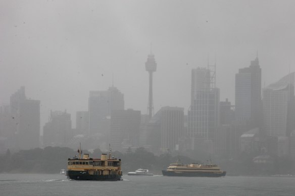 Sydney Ferries heading to Circular Quay.
