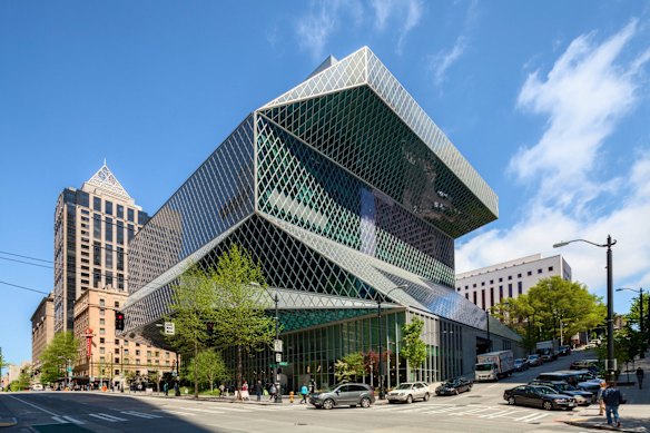 CENTRAL LIBRARY, SEATTLE: Famed Dutch architect Rem Koolhaas is responsible for this soaring box of steel and glass, with its oddly-angled facades and apparently floating platforms. Its lattice-like exterior throws bands of light across the interior, and floors flow upwards in a spiral that follows the Dewey Decimal System. Like much contemporary architecture it has been controversial, alternatively described as exhilarating and innovative by some, oppressive and depressing by others.