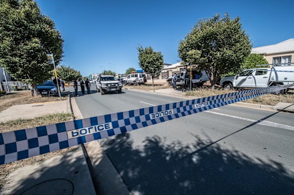 ACT police officers at Hall Best Lane, Gungahlin investigate the suspicious death of a 56-year-old man. 