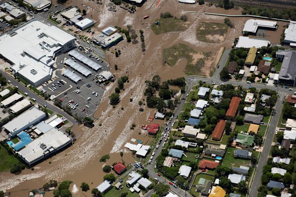 Communities in the Logan River catchment and low lying areas around nearby creeks remained on flood alert on Saturday afternoon. Photo: Logan City Council Media