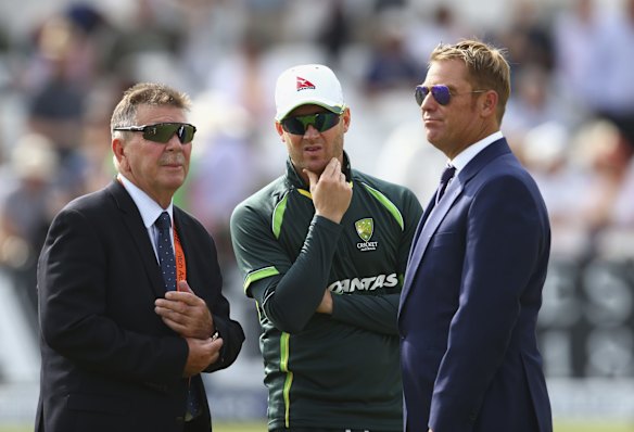 Australian chairman of selectors Rod Marsh speaks to Michael Clarke and Shane Warne before play during day three of the Fourth Ashes Test match between England and Australia at Trent Bridge on August 8, 2015, in Nottingham, UK.  
