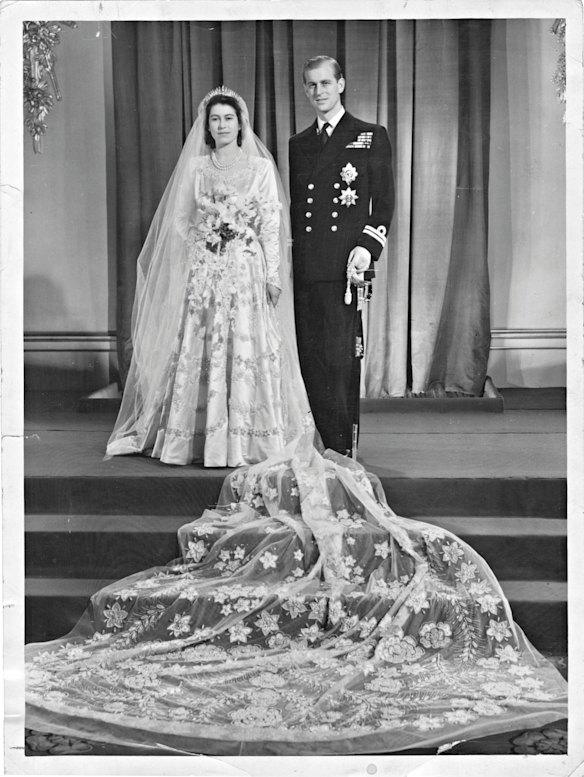 The bride and groom alone on the Throne Room after their wedding on November 20, 1947. 