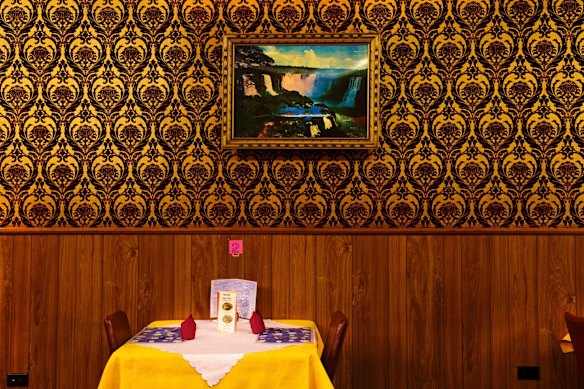 Landscape NSW Winner. Jasmine Poole, "Middle Kingdoms - Wan Wah, Forbes NSW".