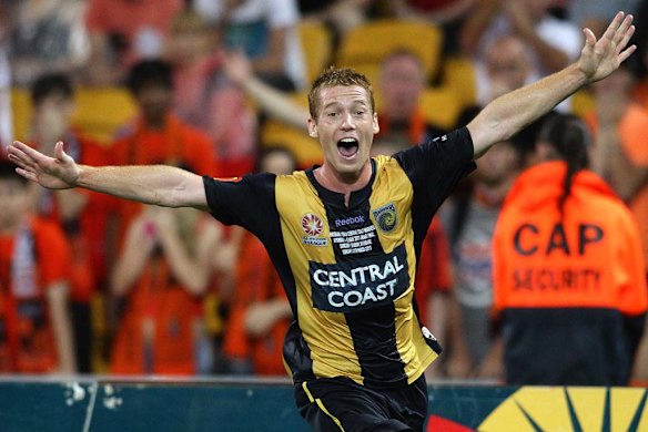 The Roar complete their dream season with a stunning come-from-behind victory over the Mariners.