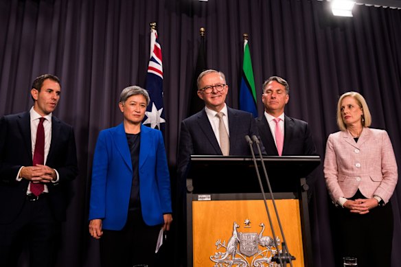 The new Australian prime minister's first press conference.