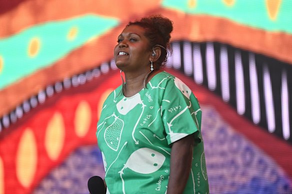 Emma Donovan performs 'Yill Lulâ' at the Wugulora morning ceremony.