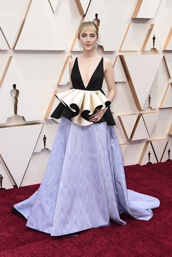 Saoirse Ronan arrives at the Oscars.
