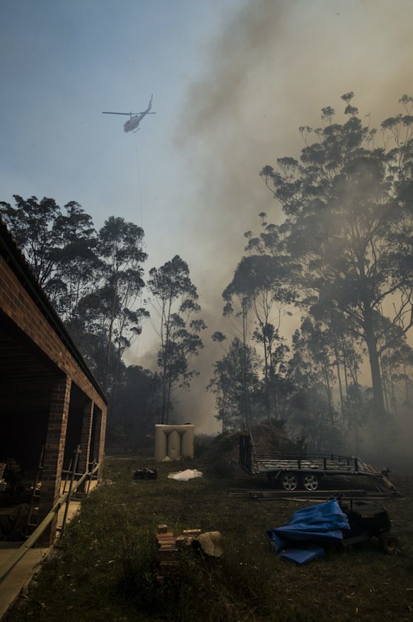 An out of control bushfire impacts properties along Glenthorne Rd, South Taree.