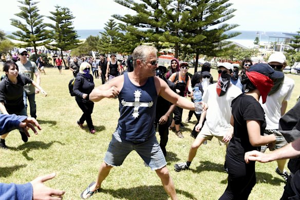 Protestors from both sides clash in Cronulla.